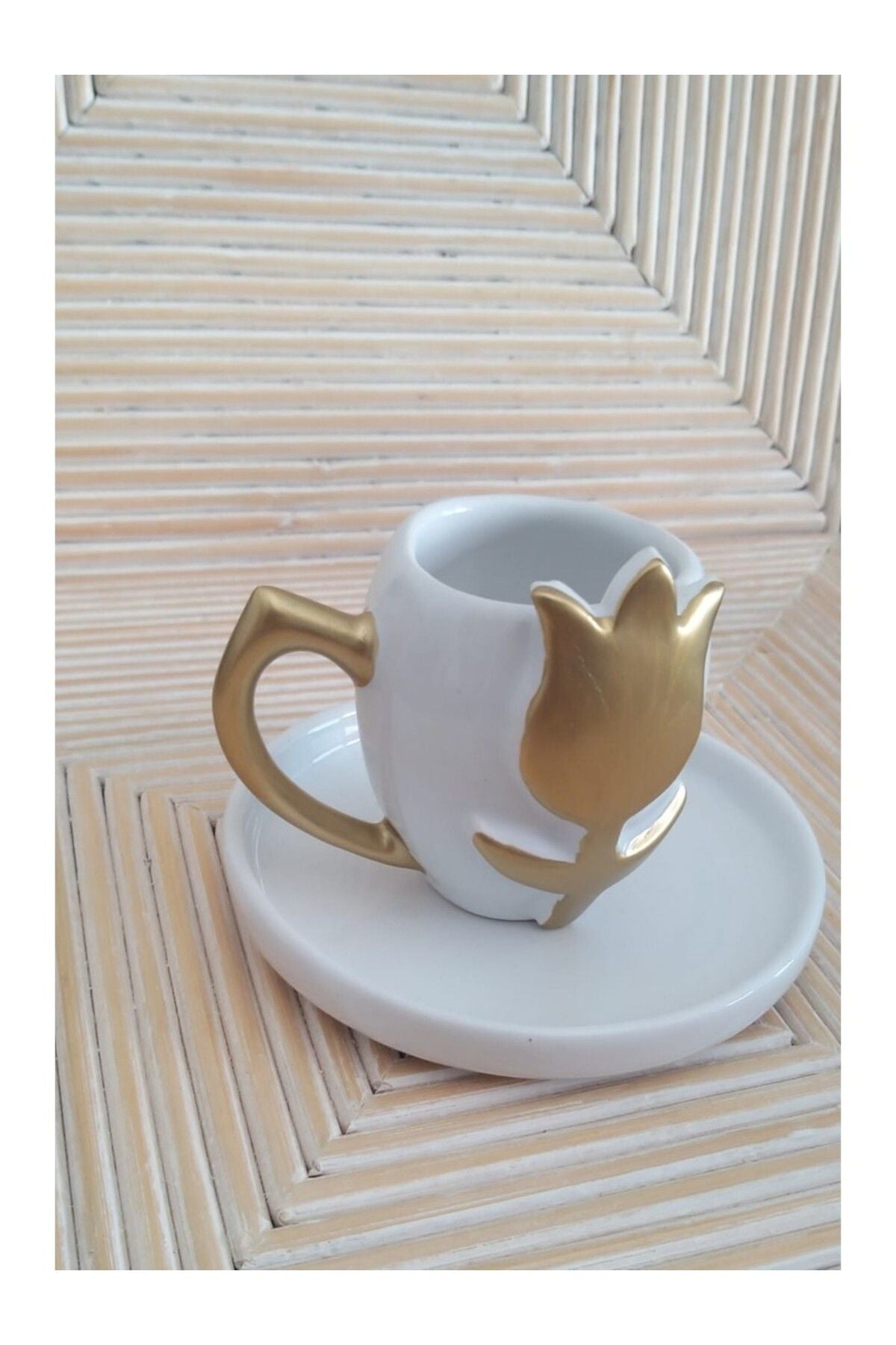 Seramik Gold Lale Desenli Kahve Fincanı BVAC00017