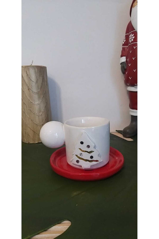 Taşlı Çam Ağacı Motifli Fincan Beyaz